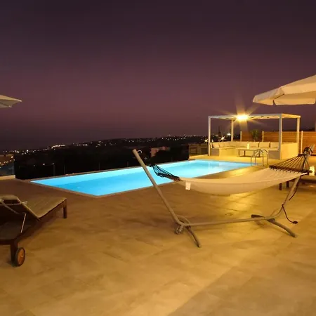 Eva East, With Infinity Pool & And Panoramic Sea View