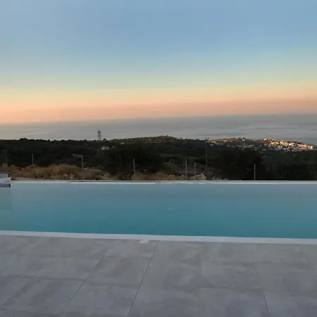Villa Eva East, With Infinity Pool & And Panoramic Sea View Gerani Chanion