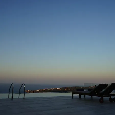Eva East, With Infinity Pool & And Panoramic Sea View Gerani Chanion