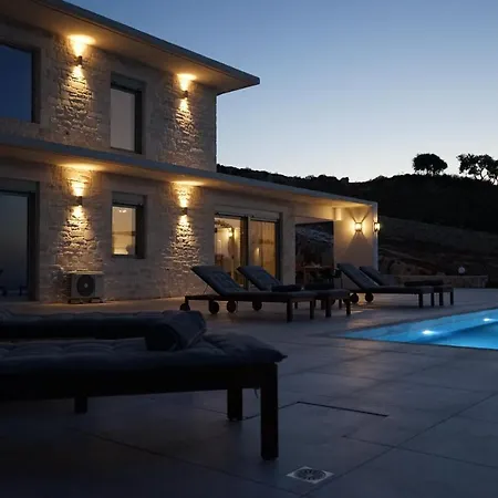 Villa Eva East, With Infinity Pool & And Panoramic Sea View Gerani Chanion