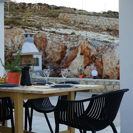 Eva East, With Infinity Pool & And Panoramic Sea View Gerani Chanion