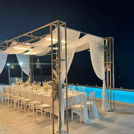 Villa Eva East, With Infinity Pool & And Panoramic Sea View